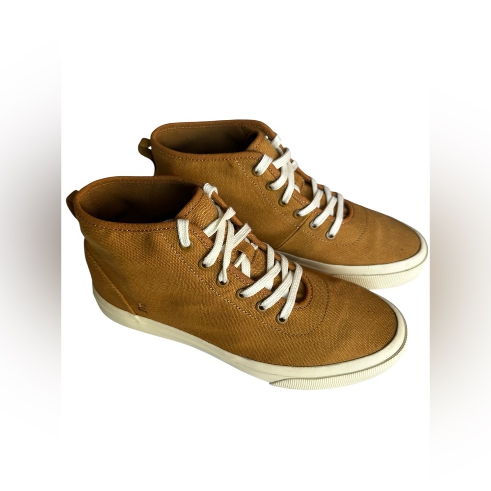 Everlane The Forever High Top Sneakers in 100% organic cotton Unisex